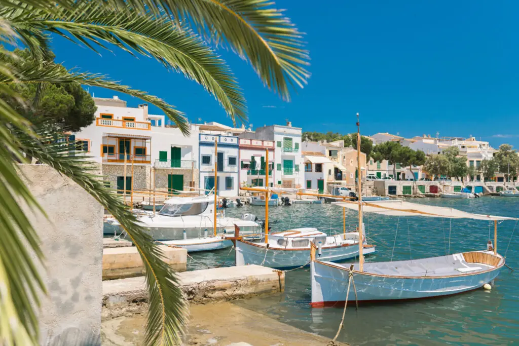 El puerto de Portocolom